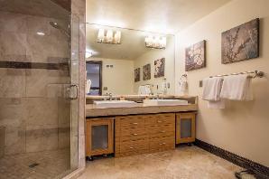 Park City Vacation Rental - Master Bathroom