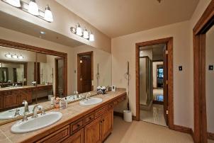 Deer Valley Vacation Rental - Master Bedroom
